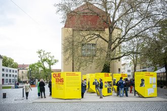Vom 25. April bis 14. Juli gastiert die Ausstellung Queens of Structure auf dem Campus der Bauhaus-Universität Weimar. Foto: Thomas Müller