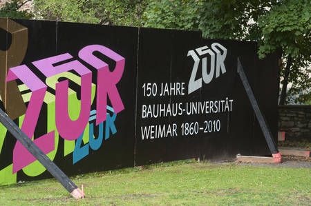 Video Grußbotschaften zum Jubiläum 150 Jahre ZUR Bauhaus-Universität Weimar
