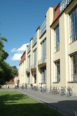 Das Hauptgebäude der Bauhaus-Universität Weimar (Bauhaus-Universität Weimar) Das Hauptgebäude der Bauhaus-Universität Weimar (Bauhaus-Universität Weimar)
