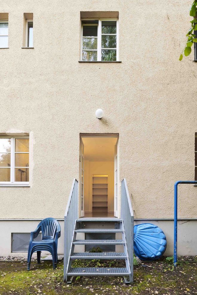 Bauhaus-Universität Weimar, Fotografie: Andrew Alberts Wohnung Asbachstraße 32 – Ansicht vom Garten, Weimar, September 2021