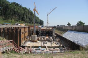 Anhand konkreter Anwendungen aus dem Brücken-, Tunnel- und Wasserbau wird aufgezeigt, wie sich Dauerhaftigkeit bereits in der Planung gezielt steuern lässt. Foto: Steeltec
