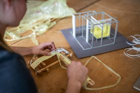 Die Studierenden arbeiten derzeit an der Umsetzung der Entwürfe. Eine »Bauhaus.Oase« soll bereits zur summaery ausgestellt werden. (Foto: Thomas Müller)