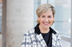 Frau Prof. Dr. Karola Wille spricht am 24. April 2019 um 18 Uhr im Gelben Saal der Albrecht-Dürer-Straße 2 zum Thema »Digitale Zeitenwende – Perspektive der öffentlich-rechtlichen Medien«. (Foto: MDR, Kirsten Nijhof)