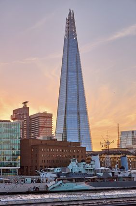 Seit 2012 gehört das imposante Hochhaus The Shard zu Londons Skyline. Ingenieurin Roma Argrawal war sechs Jahre beim Bau involviert und berichtet in ihrem Gastvortrag an der Bauhaus-Universität Weimar über ihre Erfahrungen. Seit 2012 gehört das imposante Hochhaus The Shard zu Londons Skyline. Ingenieurin Roma Argrawal war sechs Jahre beim Bau involviert und berichtet in ihrem Gastvortrag an der Bauhaus-Universität Weimar über ihre Erfahrungen.
