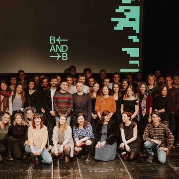 Gruppenbild der Ausgezeichneten Filmemacherinnen und -macher; Foto: Jana Köhler