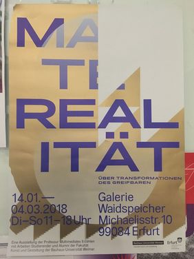 Studierende und Alumni der Bauhaus-Universität Weimar präsentieren sich im Rahmen der Ausstellung »Materealität. Über Transformationen des Greifbaren« in der Erfurter Galerie Waidspeicher. (Foto: Andrea Karle) Studierende und Alumni der Bauhaus-Universität Weimar präsentieren sich im Rahmen der Ausstellung »Materealität. Über Transformationen des Greifbaren« in der Erfurter Galerie Waidspeicher. (Foto: Andrea Karle)