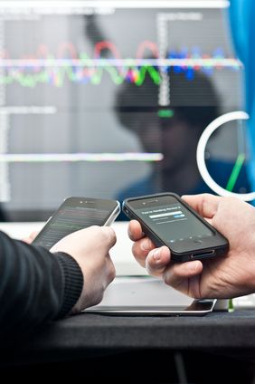 Apps programmieren, Passwörter knacken oder Plagiate erkennen: Das sind Inhalte des projektorientierten Bachelor-Studiengangs Medieninformatik in Weimar. (Foto:Candy Welz)