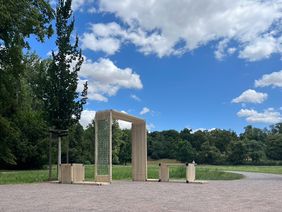 Kommunikationsverstärker im Park an der Ilm, Foto: Luise Nerlich