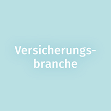 Manager*innen in der Versicherungsbranche spielen eine wichtige Rolle (z.B. Beratung, Risikobewertung, Vertragsmanagement) dabei, die Risiken und Herausforderungen im Zusammenhang mit Bauprojekten abzufedern und den Versicherungsschutz zu gewährleisten, den Bauunternehmen und Bauherr*innen benötigen, um ihre Aktivitäten abzusichern.