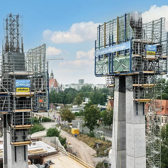 einBlick #72 | Doka Schalungstechnik GmbH | »Ersatzneubau Strombrückenzug Magdeburg - Mit Teamwork hoch hinaus« 