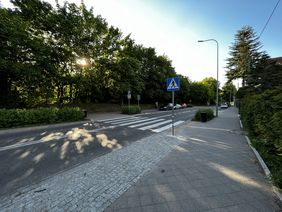 Ein Fußgängerüberweg in Gdańsk (Polen)