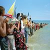 Dont cross the bridge © Francis Alÿs 