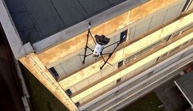 Mithilfe von Unbemannten Fluggeräten (UAS) sollen die Campusgebäude der Bauhaus-Universität Weimar energetisch untersucht werden. (Foto: Bauhaus-Universität Weimar, Professur Modellierung und Simulation – Konstruktion)
