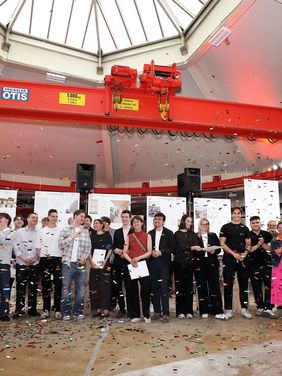 Group photo of the winners at the awards ceremony (photo: C. Redtenbacher)