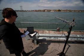 "Border Bumping” - Dislocative Media, Tele-Cartographic Intervention, 2012 (Julian Oliver)