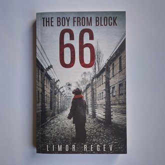 Book cover »The Boy From Block 66« (Photo: Nils Bergner)