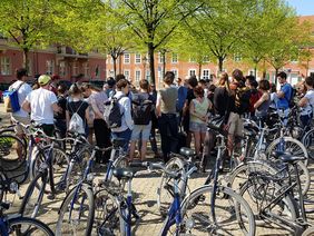 Exkursion nach Potsdam im Jahr 2018 (Copyright: Professur Entwerfen und Städtebau) Exkursion nach Potsdam im Jahr 2018 (Copyright: Professur Entwerfen und Städtebau)