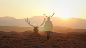 Videostill aus »Derweil« von Philotheus Nisch, Benjamin Schmidt und Philip Neues.