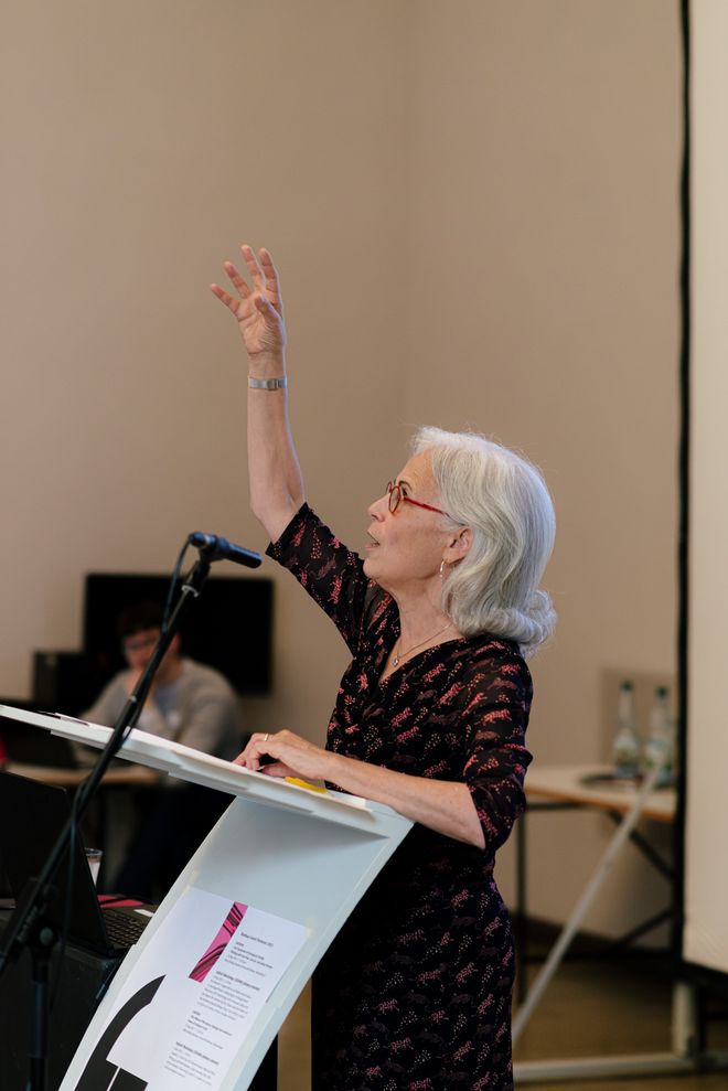 Antrittsvorlesung mit Prof. Jane Bennett im Oberlichtsaal der Bauhaus-Universität Weimar am 24. Mai 2023 (Foto: Bauhaus-Universität Weimar/ Dominique Wollniok)