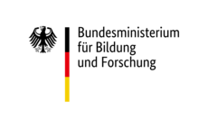 Das Logo besteht aus einem schwarzen Bundesadler (links), einem vertikalen Streifen in den Deutschland-Farben schwarz-rot-gold (Mitte) und einem schwarzen Schriftzug: »Bundesministerium für Bildung und Forschung«.