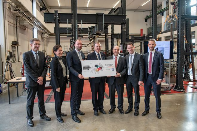 Foto Besuch Ministerpräsident Bodo Ramelow zur Preiswürdigung »Ausgezeichneter Ort 2019«