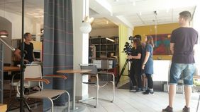 Aufnahmen vom Kurzfilm-Set im Einrichtungshaus Kneisz Fotografie vom Kurzfilm-Set im Einrichtungshaus Kneisz