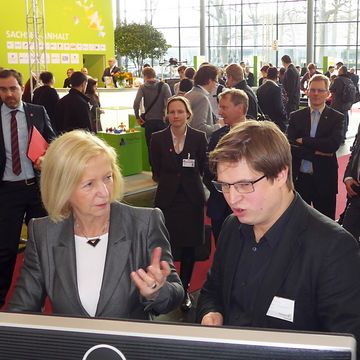 Prof. Dr. Johanna Wanka auf der CeBIT 2015 (Foto: Sascha Erfurt)