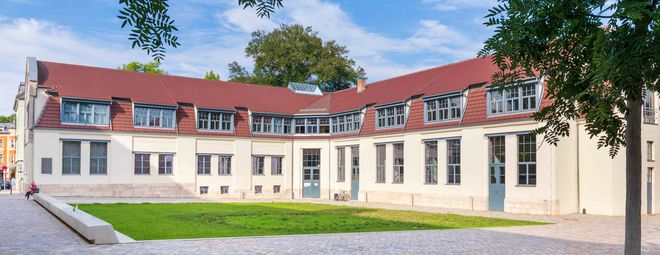 Außenansicht des Van-de-Velde-Baus