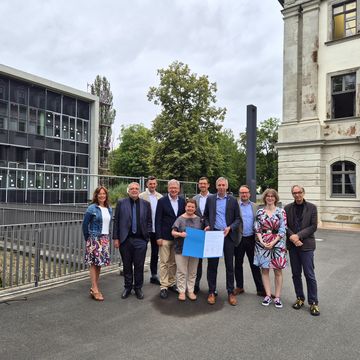 Die Präsident*innen auf Schloss Tinz in Gera zur Unterzeichnung der Erklärung für engere Kooperation beim Thema Nachhaltigkeit. Foto: Manuela Mittelberger