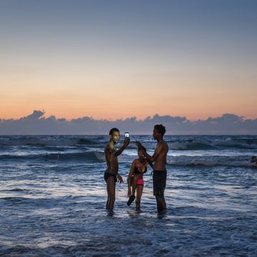 Ilan Nachum: One hour at the beach