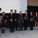 Prof. Tom Schanz (links) überreicht BSc-Urkunde an Almut Göpfert (Klaus Bartosch)