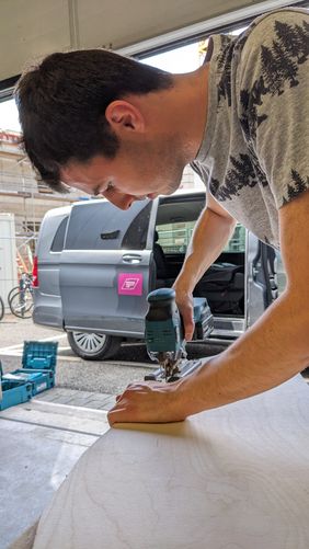 Eine Woche lang können Interessierte in der Soulmachine mitfahren und mehr über das Projekt »Bauhaus.MobilityLab« erfahren. Foto: Tina Feddersen Eine Woche lang können Interessierte in der Soulmachine mitfahren und mehr über das Projekt »Bauhaus.MobilityLab« erfahren. Foto: Tina Feddersen