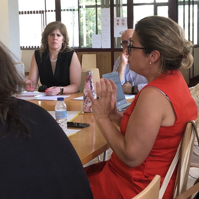 Workshop mit regionalen Partnern, hier mit der Vertreterin des Wirtschaftsverbands Associação Empresarial da Beira Baixa (AEBB). Foto: Lena-Marie Euba