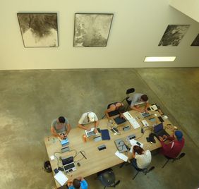 Ausstellung in der Universitätsbibliothek (Foto: Bernd Rudolf) Ausstellung in der Universitätsbibliothek (Foto: Bernd Rudolf)