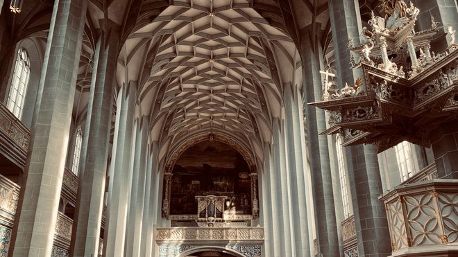 Rippengewölbe der Marktkirche Halle