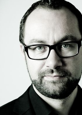 Im Radiogespräch der Bauhaus-Universität Weimar ist der Theaterwissenschaftler Vito Pinto zu Gast (Foto: Annette Koroll)