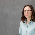 Dr. Sabine Wirth hat seit dem Sommersemester 2022 die neue Tenure-Track-Professur für Digitale Kulturen an der Bauhaus-Universität Weimar inne. (Foto: Matthias Eckert)