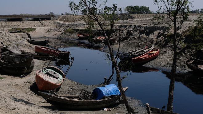 Bildrechte: Gregor Biastoch Foto von Deponiesickerwasser in Bangladesch