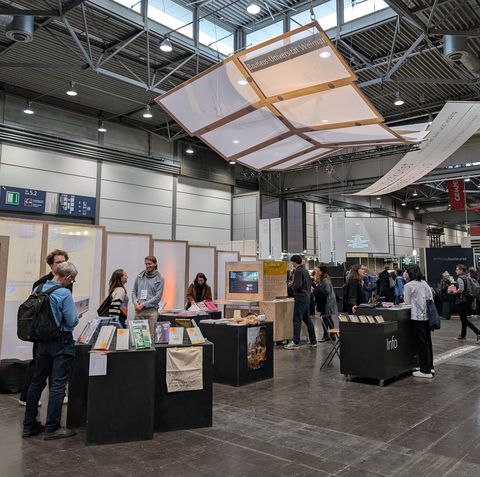 Recap vom Messestand der Bauhaus-Universität Weimar Fotos: Bauhaus-Universität Weimar