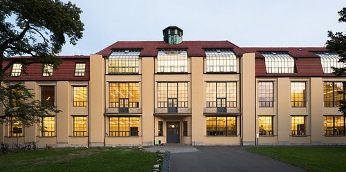 Mainbuilding of the Bauhaus-Universität Weimar, image source: Bauhaus-Universität Weimar, photo: Tobias Adam