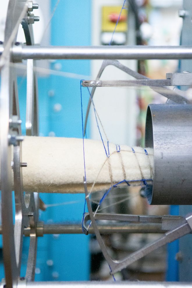 Wollstrang wird mittels der Kemafil®-Technologie gefertigt