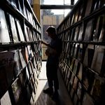 Open-Access-Publikationen sind auch außerhalb der Bibliothek öffentlich zugänglich. Sie ermöglichen damit eine schnellere und kostengünstigere Verbreitung von Forschungsergebnissen in Wissenschaft und Gesellschaft. (Foto: Candy Welz)