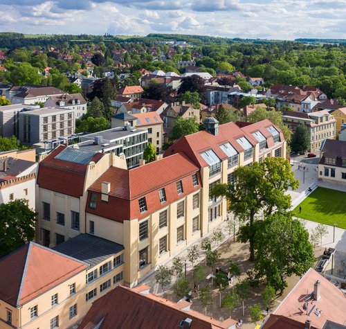 Luftaufnahme vom Campus der Bauhaus-Universität Weimar