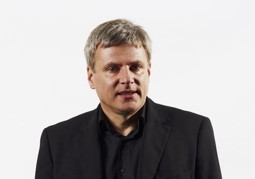 Prof. Dr. Bernd Fröhlich (Foto: Jens Hauspurg)