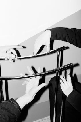 Foto: Jannis Uffrecht, Samuel Solazzo Schwarz-weiß Fotografie von vier Händen