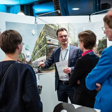 Prof. Dr. Conrad Völker, Chair of the Professorship of Building Physics, has dedicated many years of his life to researching sustainable building concepts aimed at enhancing the living and working conditions of people living in urban areas. Photo: Thomas Müller