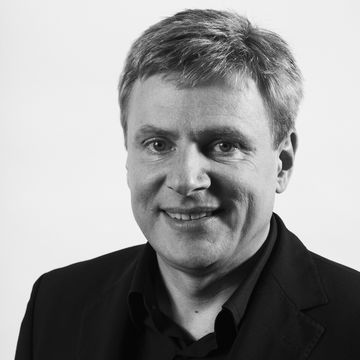 Prof. Dr. Bernd Fröhlich appointed founding member of the IEEE VGTC Virtual Reality Academy (Photo: Jens Hauspurg)