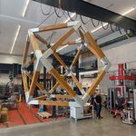 MICROLAB-Kuboktaeder am Kran der VTE