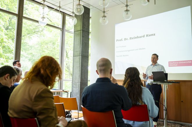 Prof. Dr. Reinhard Kunz, Professur »Innovationsmanagement und Medien«