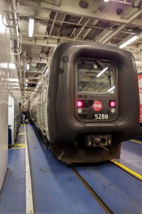 Train on the ferry (Picture: Philipp Viehweger)